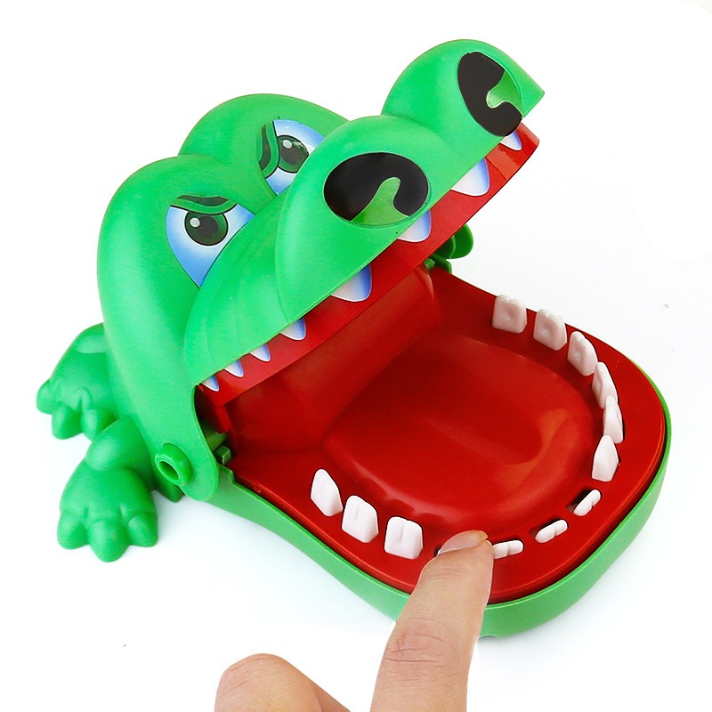 Bite Finger Crocodile Pinch To - Party Games Classic ulasan dan harga